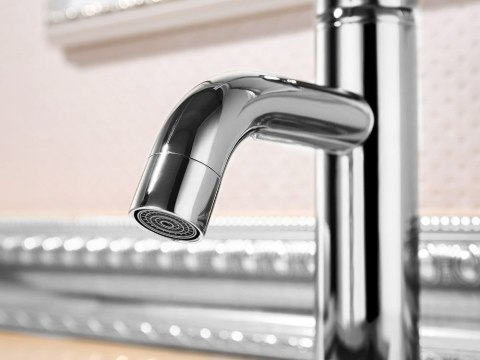 Basin Tap Lungo Chrome Low