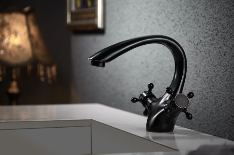 Basin Tap Retro Black Brushed Low-Height