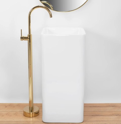 Freestanding Basin Rea Holly