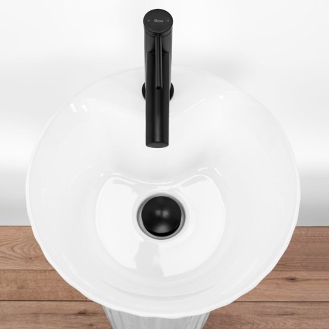 Freestanding Basin Rea Hope Freestanding Basin Rea Hope