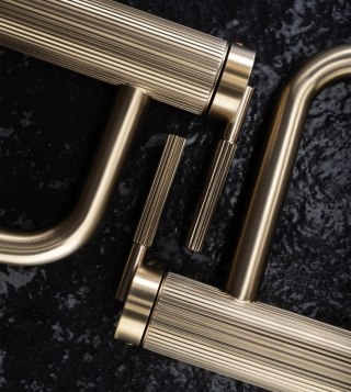 Basin Tap Argon Brushed Gold Low
