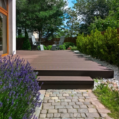 Composite Decking Board Standard Dark Brown – 4m (0,620 m2)
