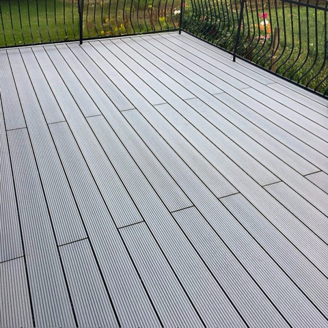 Composite Decking Board Standard Light Gray – 3m (0,465 m2)