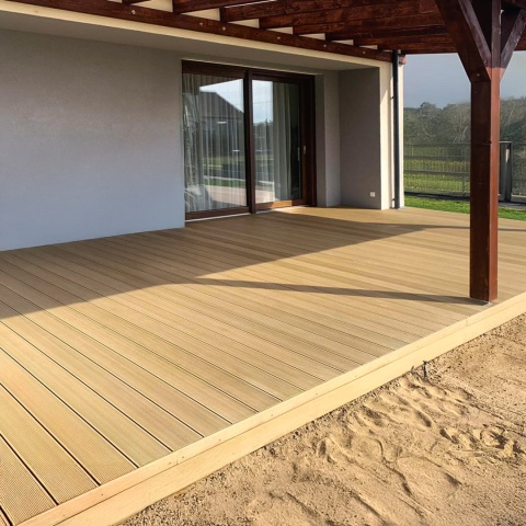 Composite Decking Board Standard Teak – 4m (0,620 m2)
