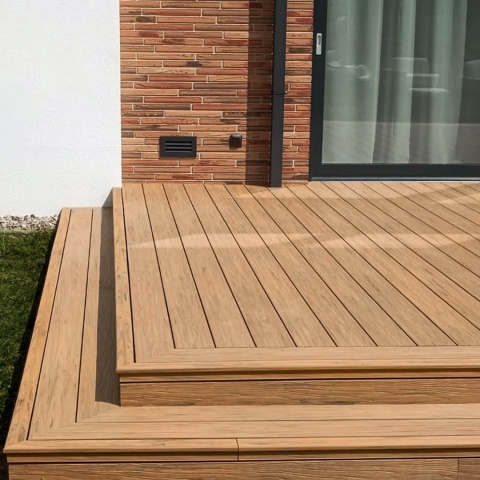 Composite Decking Board Premium II Generation Natural Oak / Winchester Oak – 3m (0,435 m2)